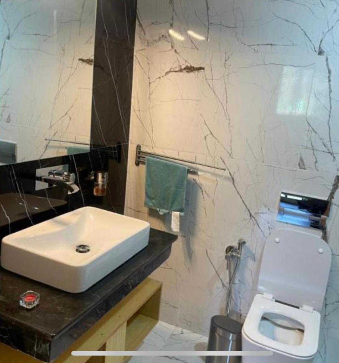 Aeroport Apartment Glourios Casablanca Esterno foto